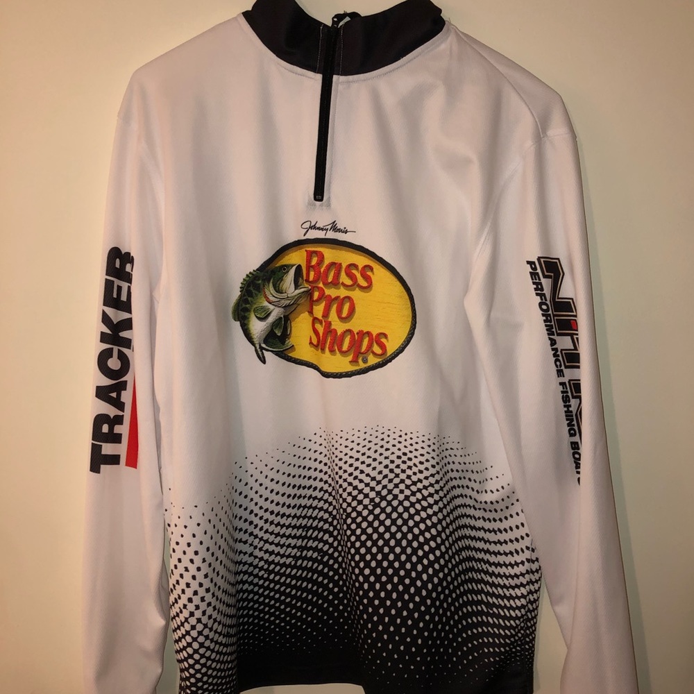 Bass Pro Shop 1/4 zip fishing jersey